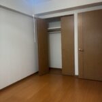 正面左側洋室のクローゼットです。(内装) 正面左側洋室のクローゼットです。(内装)